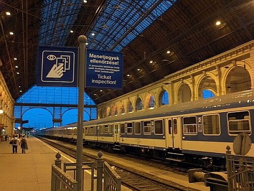 cost of living in Hungary - travel by train