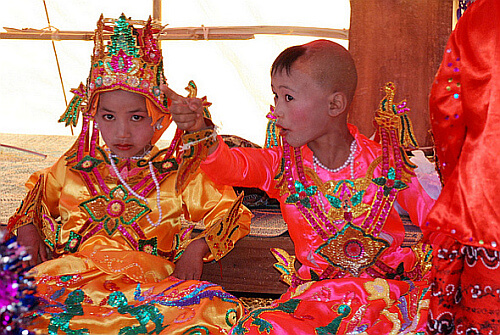 Burma boy monks