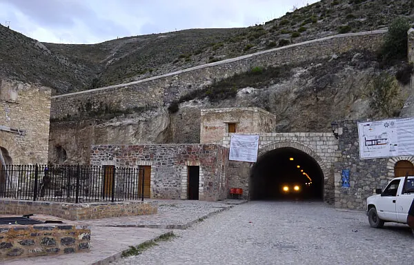 tunnel to Real de Catorce