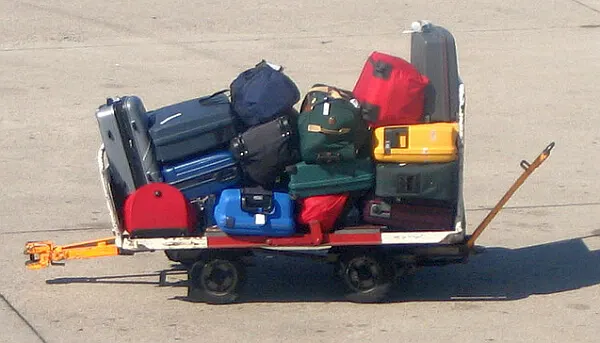 international relocation with suitcases