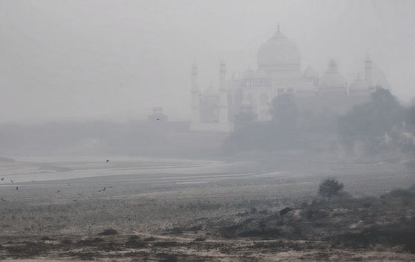 India infrastructure pollution