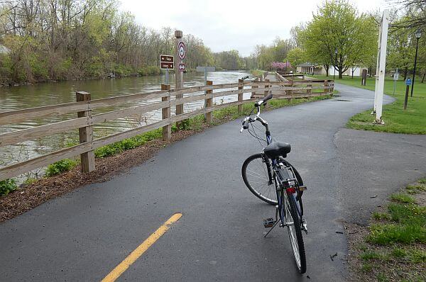 cycle the erie canal