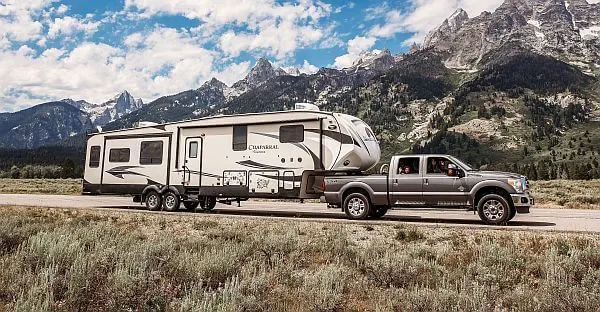 Rent an RV for traveling safely this summer