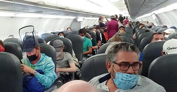 Packed Volaris flight during the coronavirus pandemic