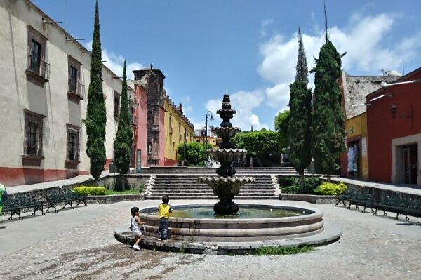 San Miguel Allende plaza with fountain