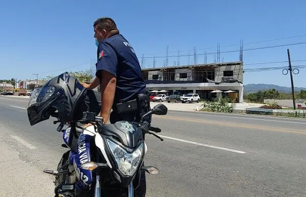 driving in Mexico pulled over
