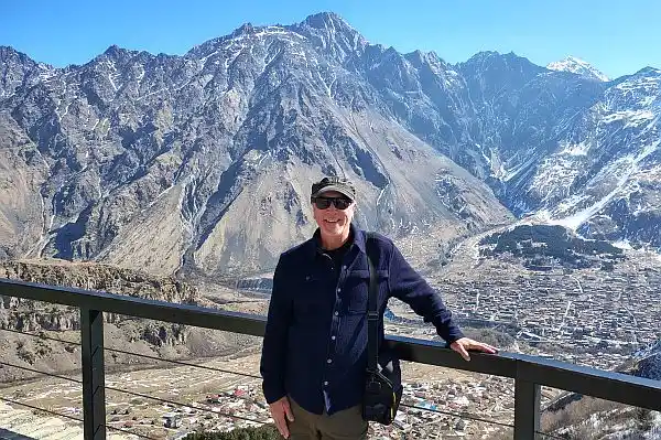 Tim Leffel in Georgia with Toad & Co travel clothing